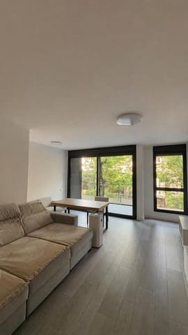 3 Zimmer Wohnung zu vermieten in Tarragona Stadt mit Pool Garage - 1.350 € (Ref: 10014694)