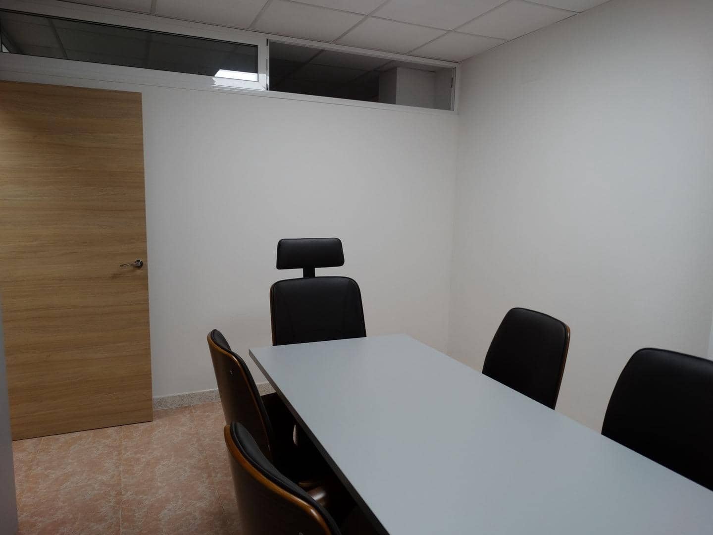 Commercial for rent in Amposta - € 400 (Ref: 10059299)