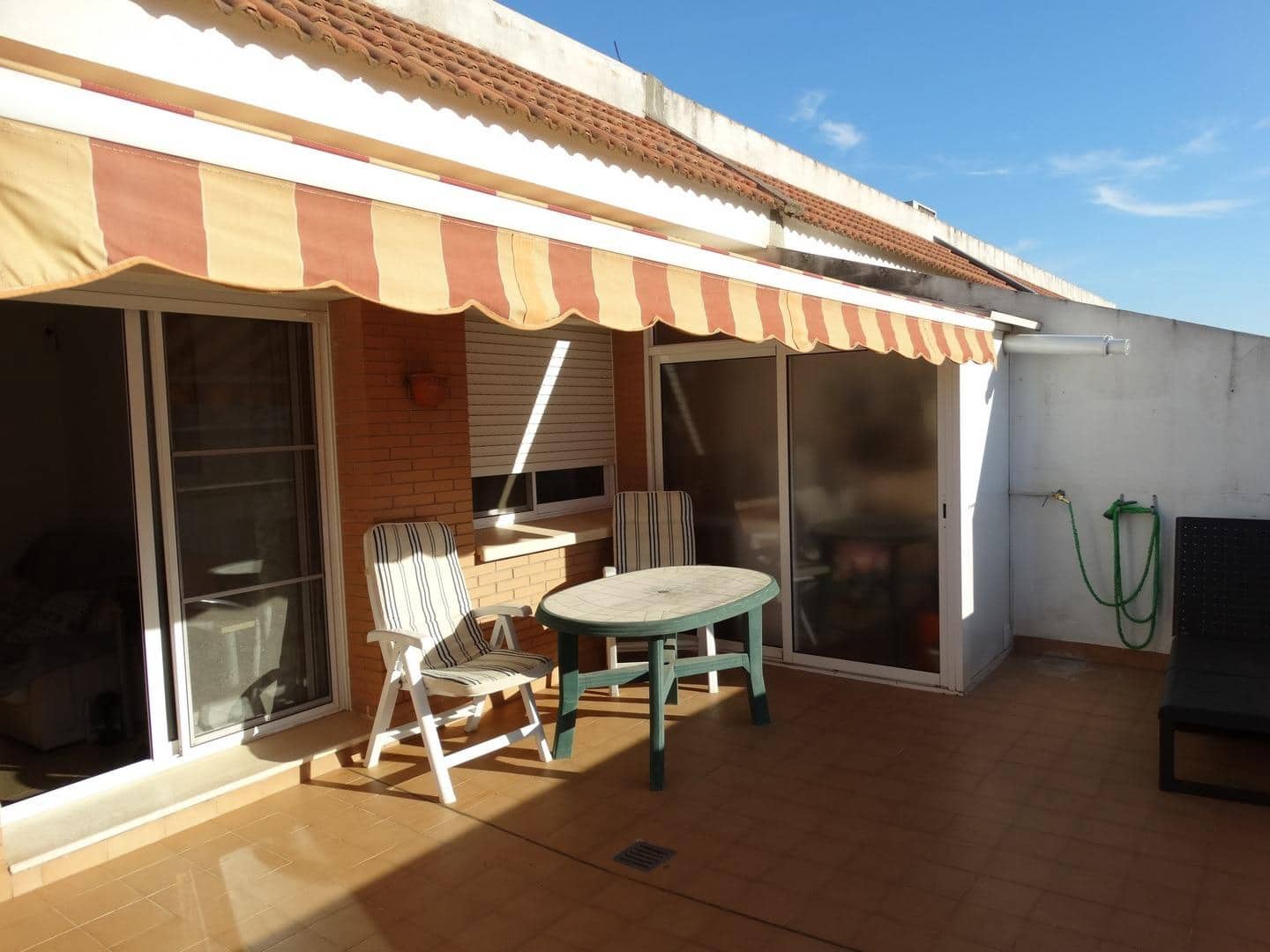 2 bedroom Penthouse for sale in Amposta with garage - € 124,000 (Ref: 10131777)