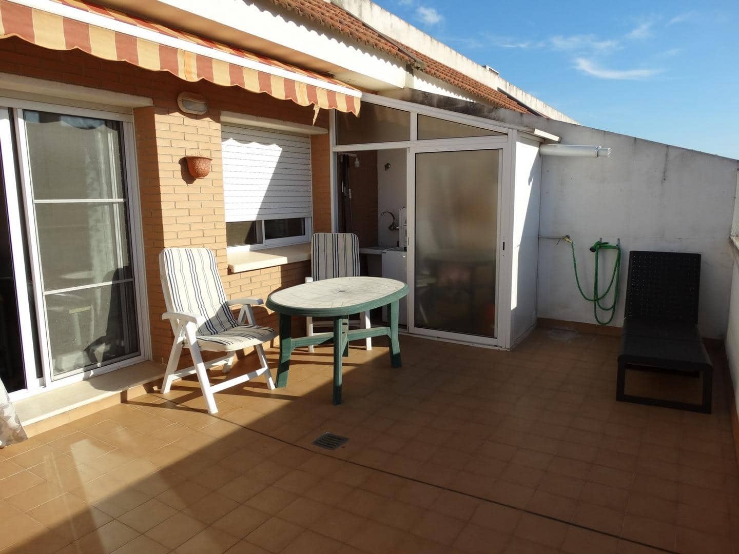 2 bedroom Penthouse for sale in Amposta with garage - € 124,000 (Ref: 10131777)
