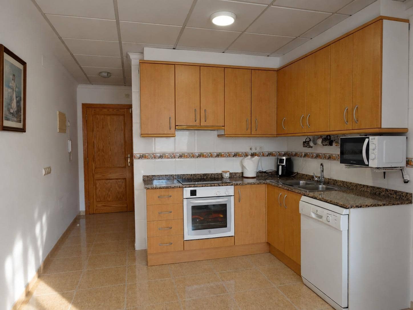 2 bedroom Penthouse for sale in Amposta with garage - € 124,000 (Ref: 10131777)