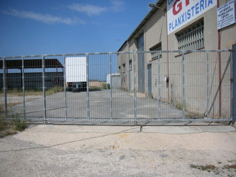 Azienda in vendita in La Senia - 189.000 € (Rif: 6186944)