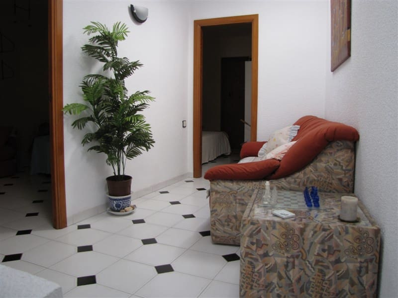 13 soveværelse Guesthouse/B & B til salg i Santa Barbara - € 398.000 (Ref: 6186966)