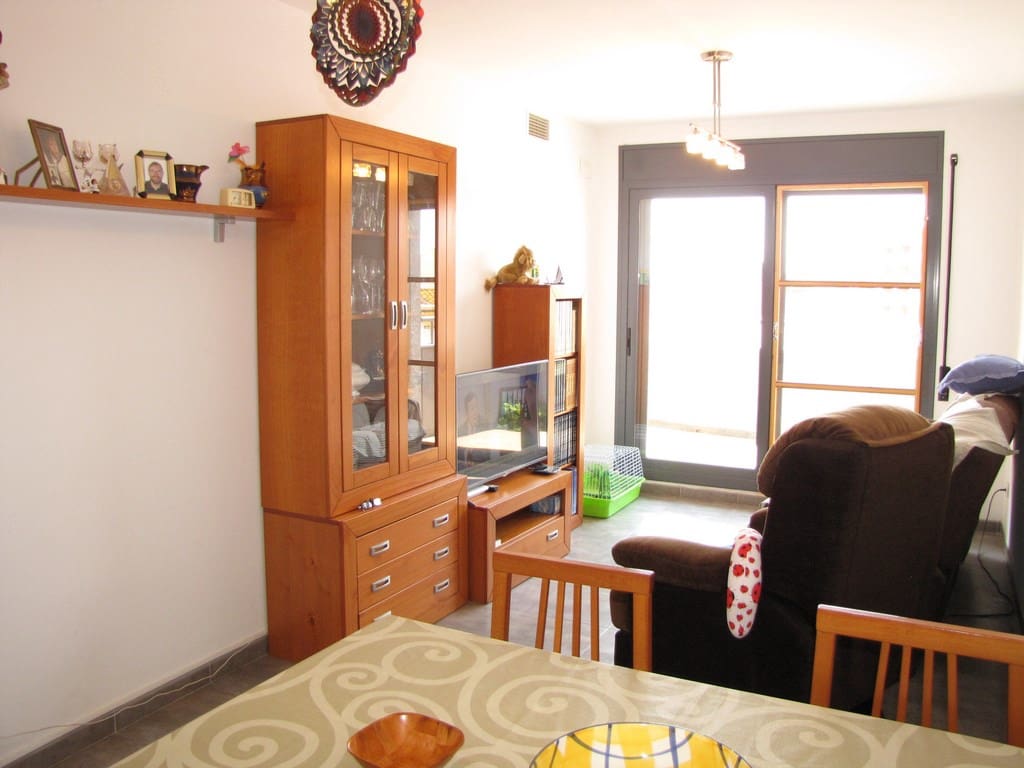 Kaupallinen myytävänä paikassa Amposta - 398 000 € (Ref: 6186975)