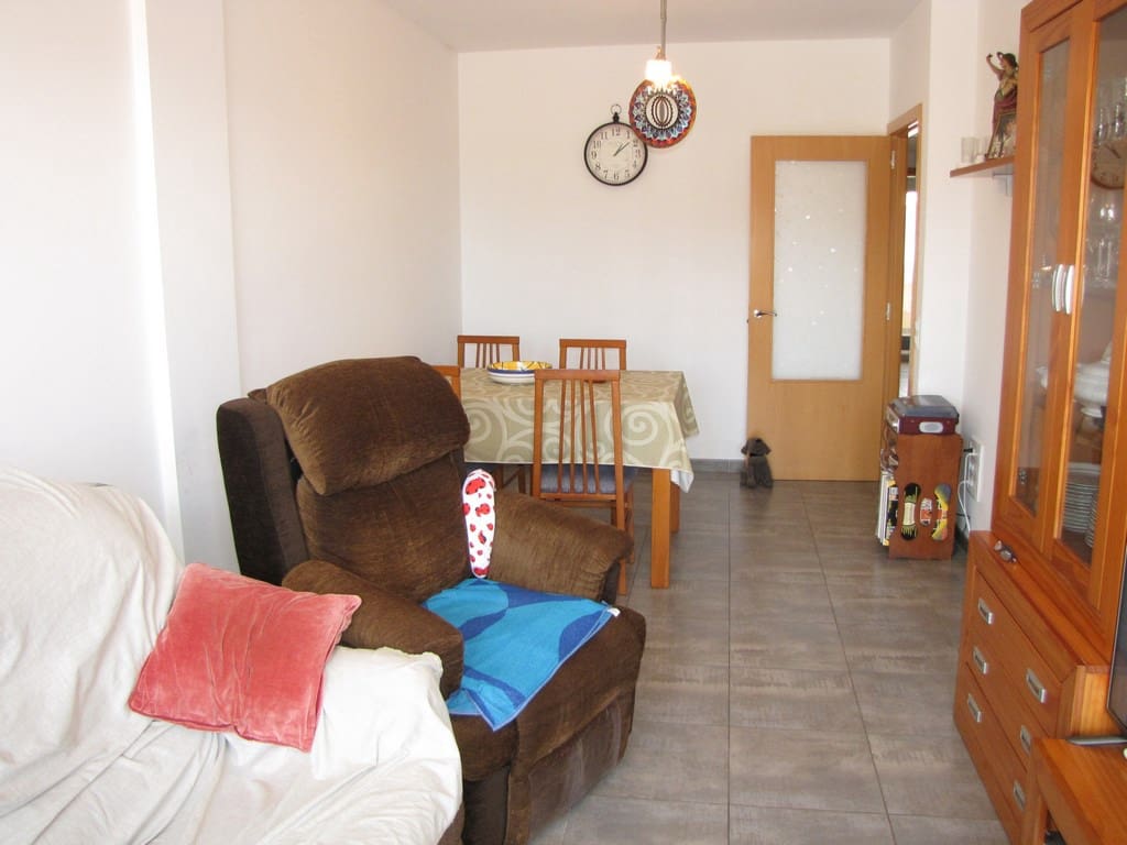 Kaupallinen myytävänä paikassa Amposta - 398 000 € (Ref: 6186975)