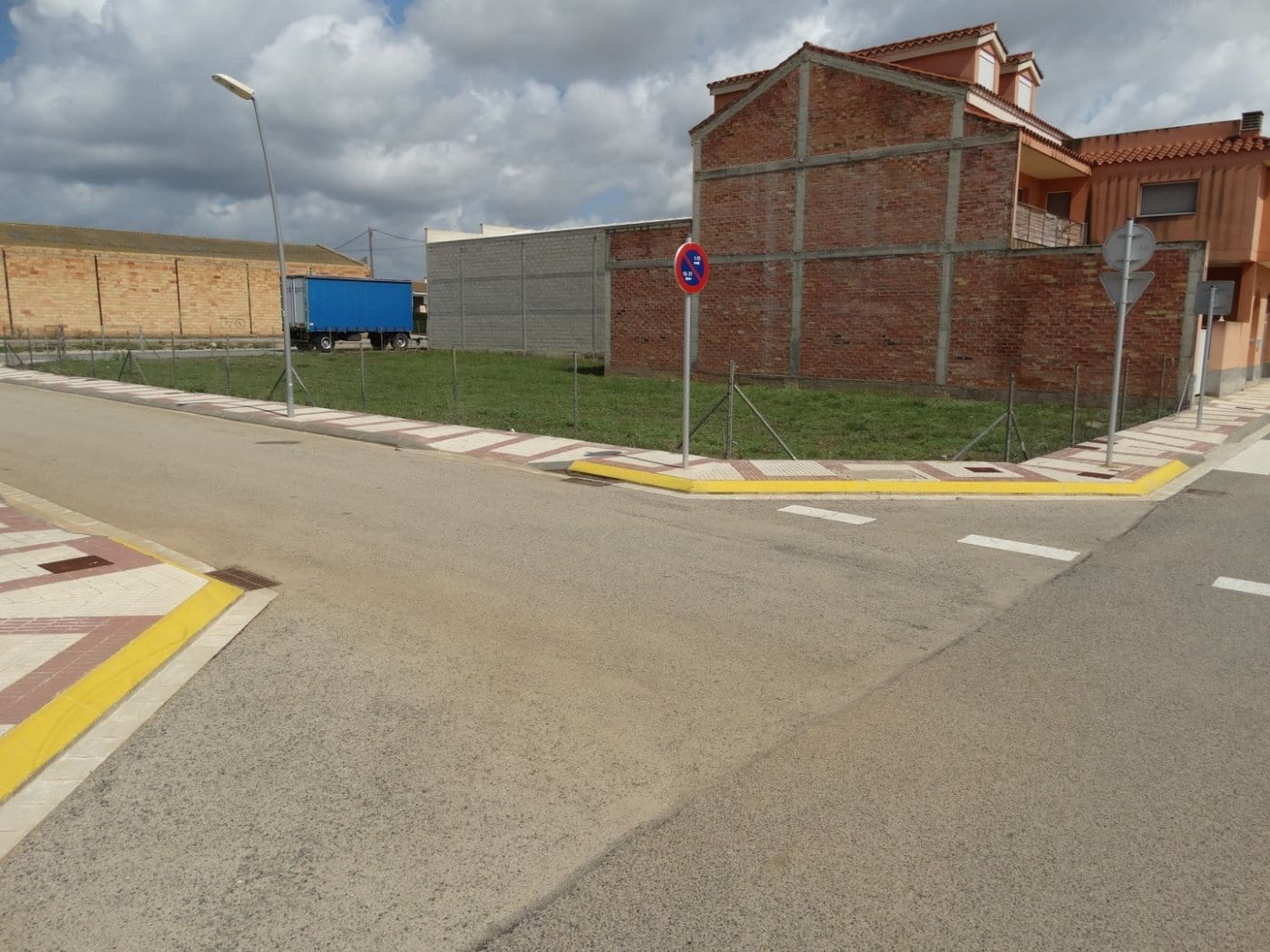 Byggegrund til salg i L'Aldea - € 98.000 (Ref: 6361336)