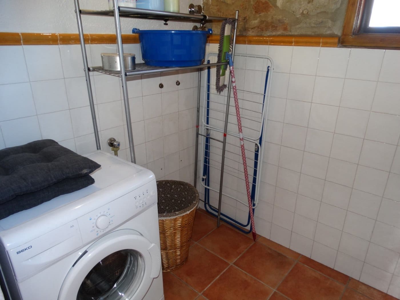 3 bedroom Finca/Country House for sale in La Pobla de Benifassa - € 159,000 (Ref: 6916874)