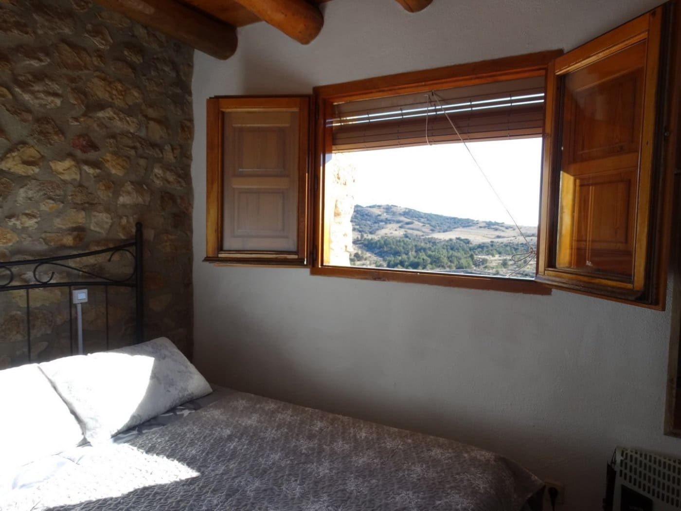 3 bedroom Finca/Country House for sale in La Pobla de Benifassa - € 159,000 (Ref: 6916874)