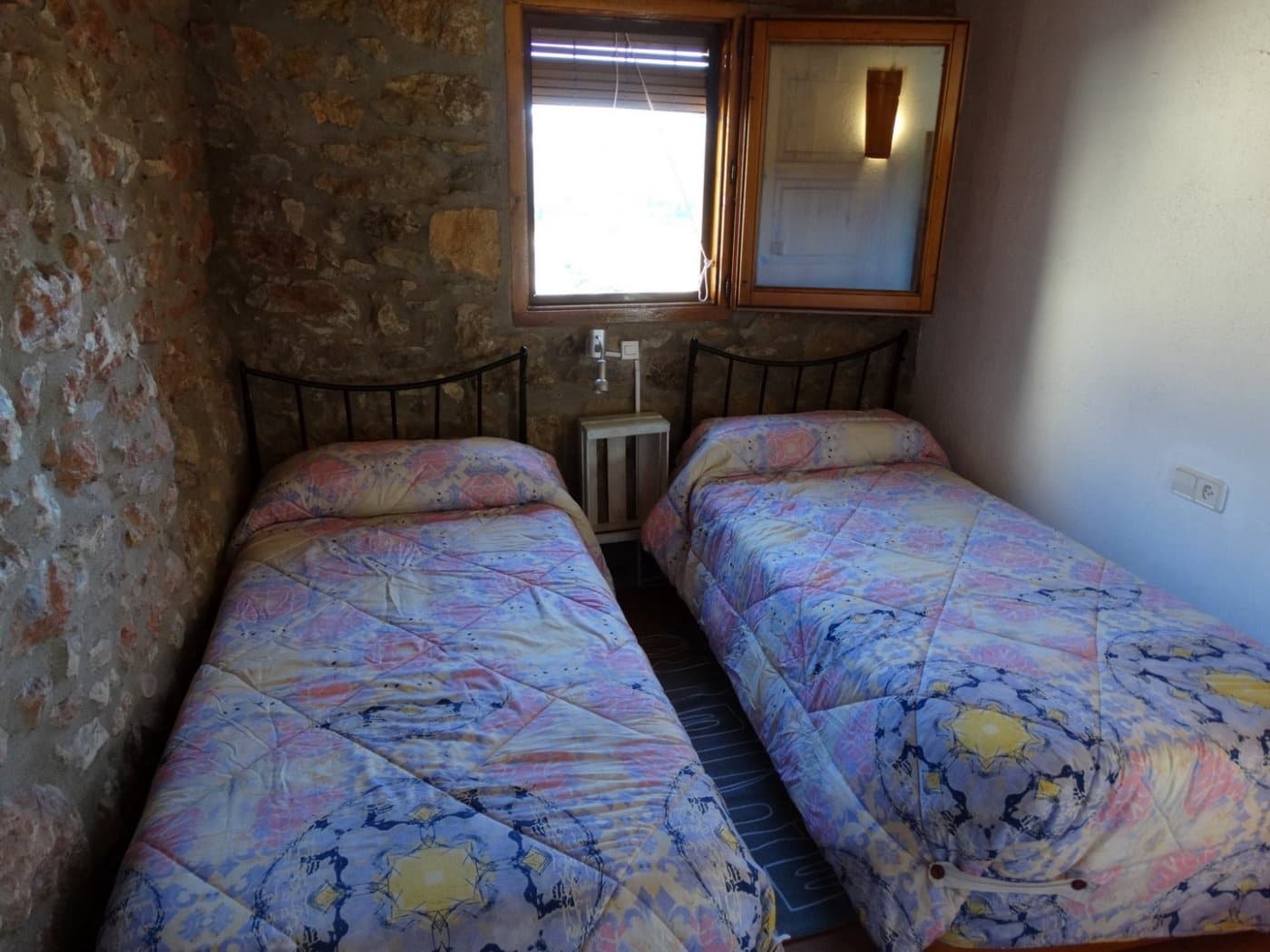 3 bedroom Finca/Country House for sale in La Pobla de Benifassa - € 159,000 (Ref: 6916874)