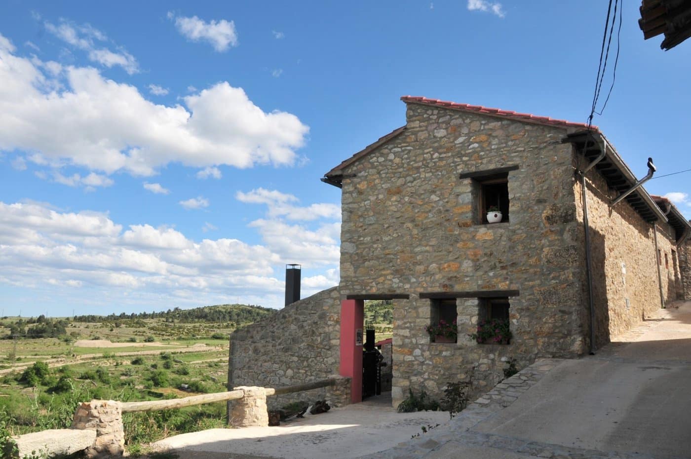 3 bedroom Finca/Country House for sale in La Pobla de Benifassa - € 159,000 (Ref: 6916874)