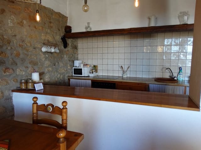 3 bedroom Finca/Country House for sale in La Pobla de Benifassà - € 159,000 (Ref: 6916874)