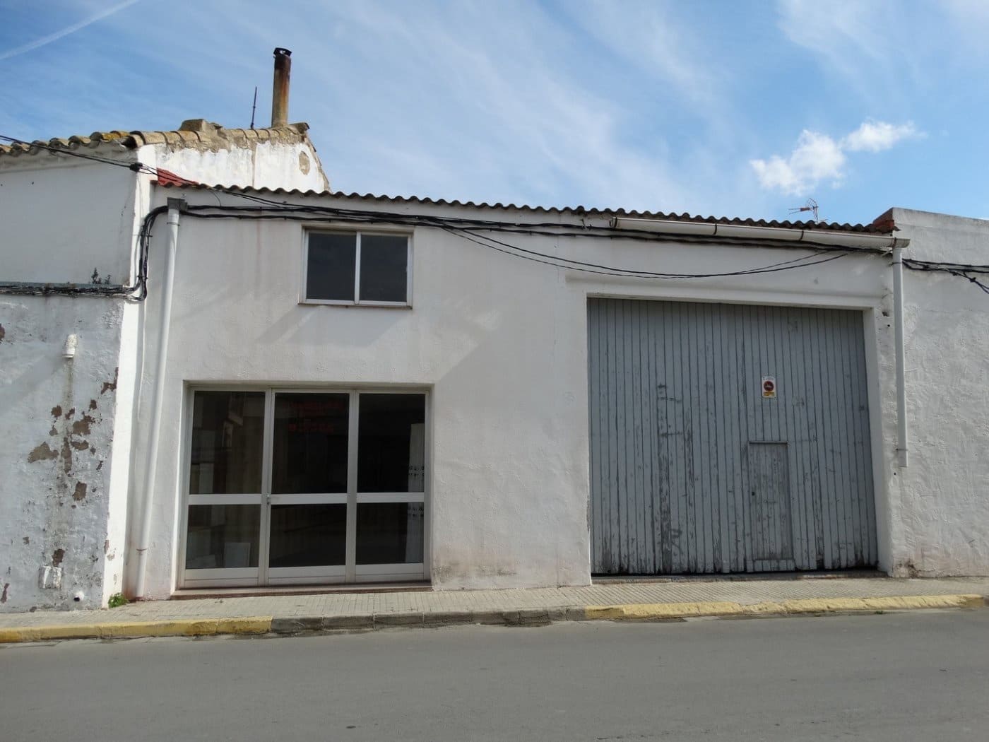 Kaupallinen vuokrattavana paikassa Sant Jaume d'Enveja - 475 € (Ref: 7225242)