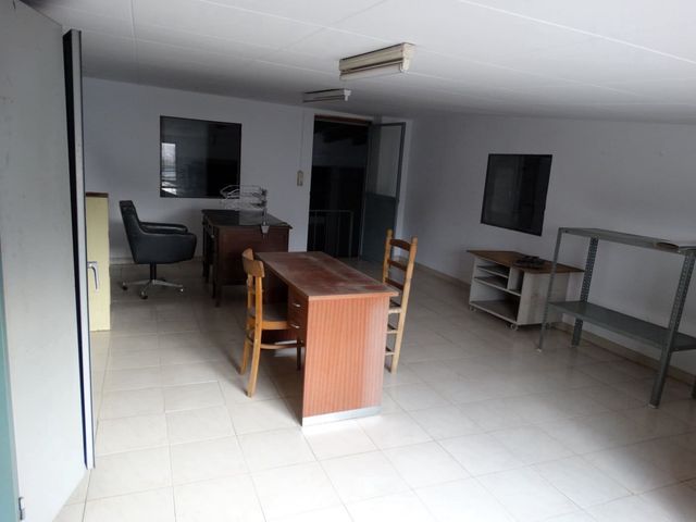 Kaupallinen vuokrattavana paikassa Sant Jaume d'Enveja - 475 € (Ref: 7225242)