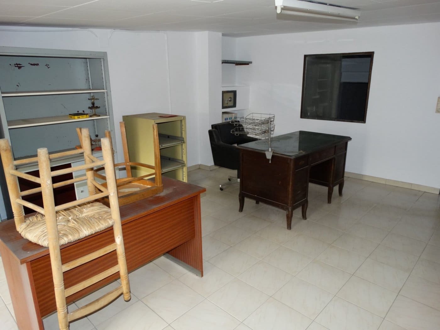 Kaupallinen vuokrattavana paikassa Sant Jaume d'Enveja - 475 € (Ref: 7225242)