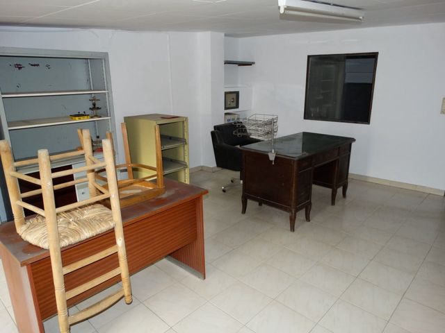 Kaupallinen vuokrattavana paikassa Sant Jaume d'Enveja - 475 € (Ref: 7225242)