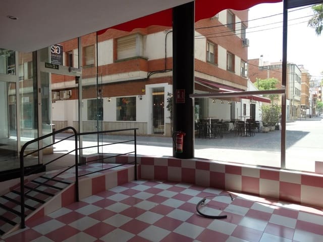 Commercial for sale in Amposta - € 70,000 (Ref: 9162403)