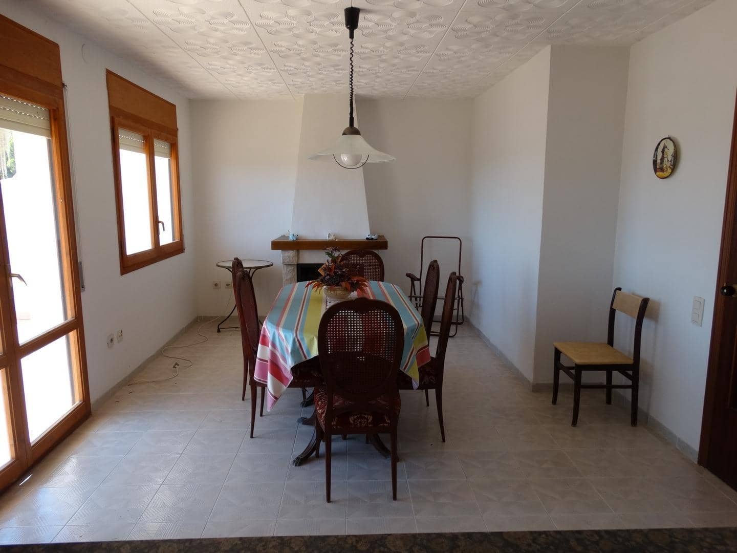 4 soverom Kjedet enebolig til salgs i Alcanar med svømmebasseng garasje - € 189 000 (Ref: 9431161)