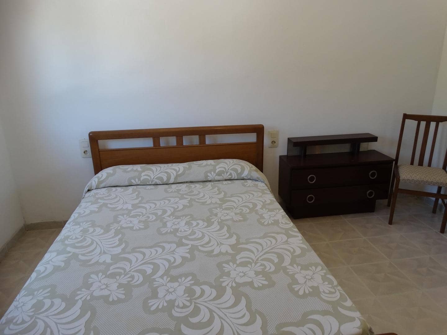 4 soverom Kjedet enebolig til salgs i Alcanar med svømmebasseng garasje - € 189 000 (Ref: 9431161)