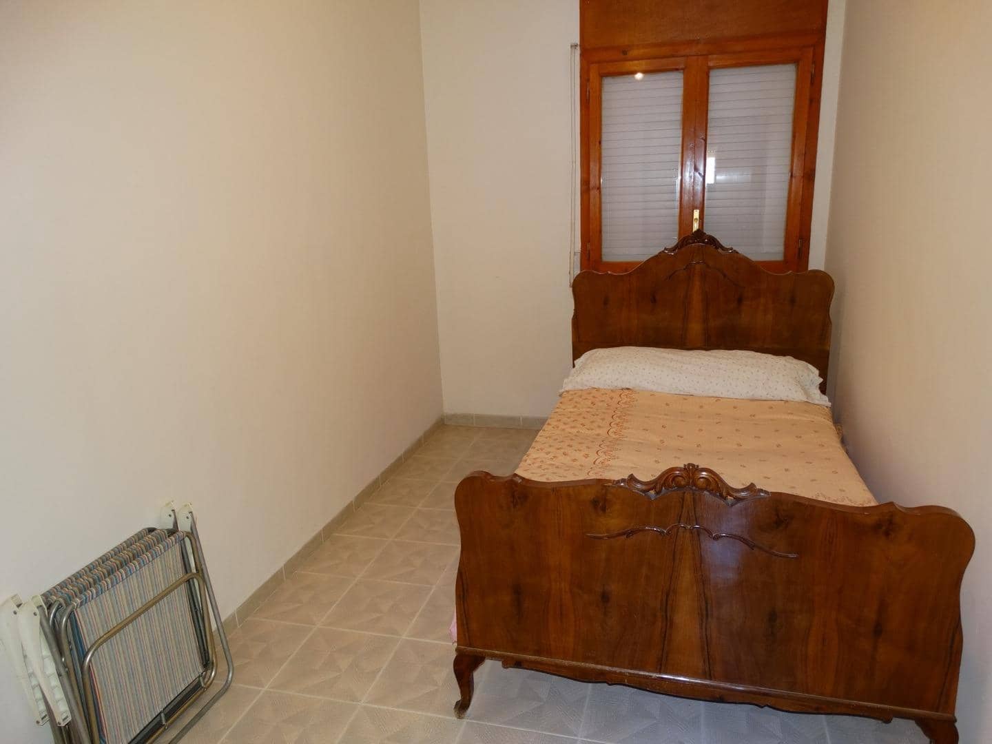 4 soverom Kjedet enebolig til salgs i Alcanar med svømmebasseng garasje - € 189 000 (Ref: 9431161)