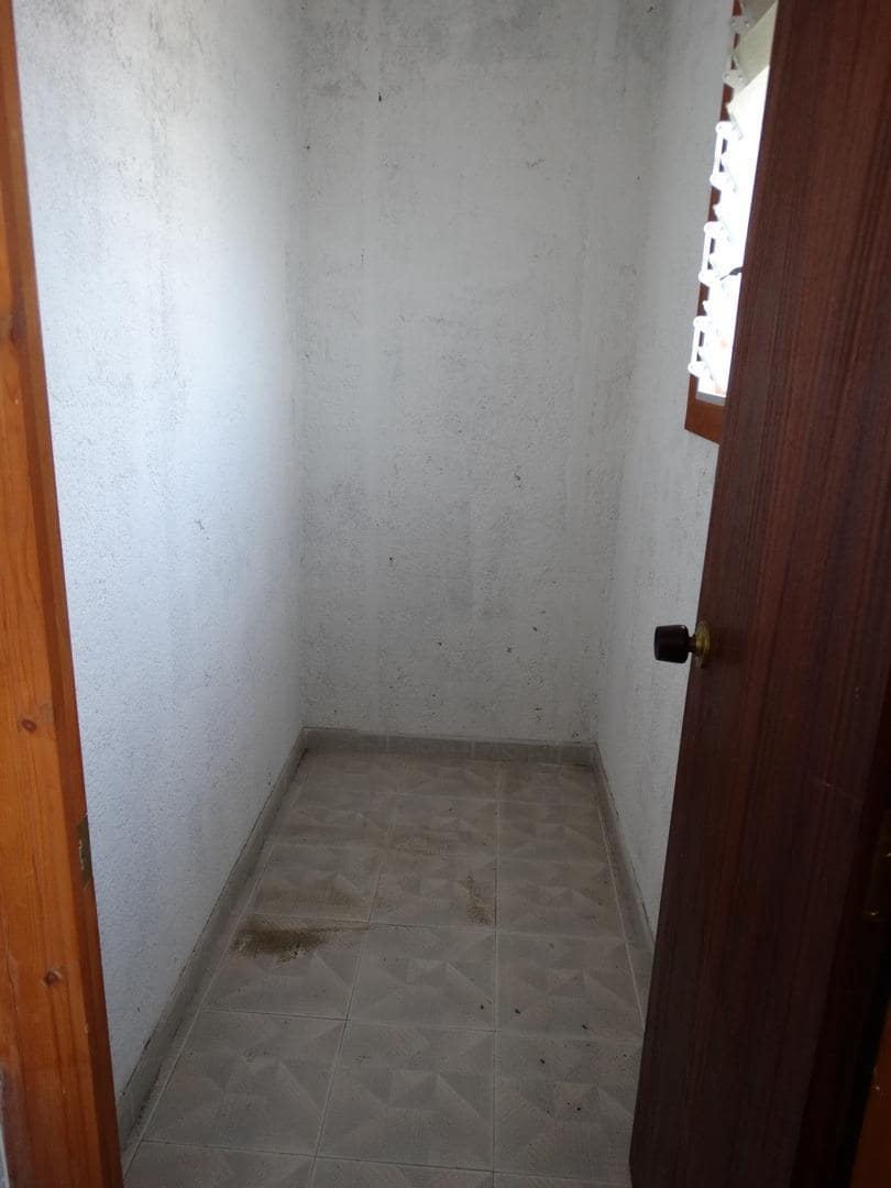 4 chambre Villa/Maison Semi-Mitoyenne à vendre à Alcanar avec piscine garage - 189 000 € (Ref: 9431161)