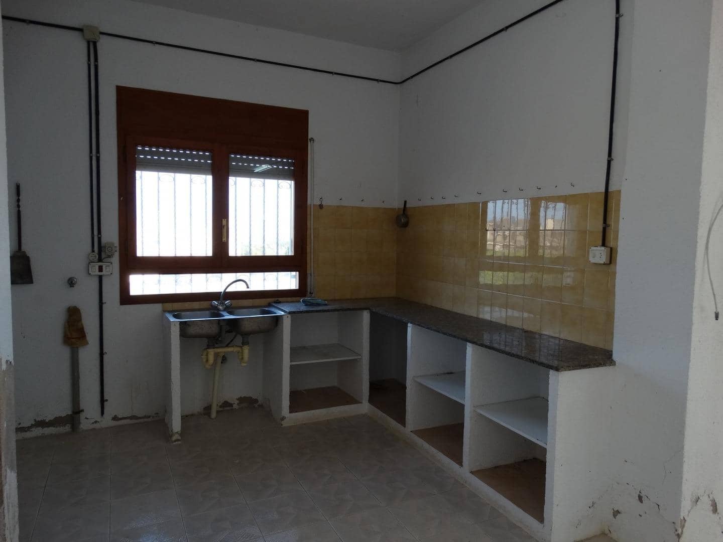 4 chambre Villa/Maison Semi-Mitoyenne à vendre à Alcanar avec piscine garage - 189 000 € (Ref: 9431161)