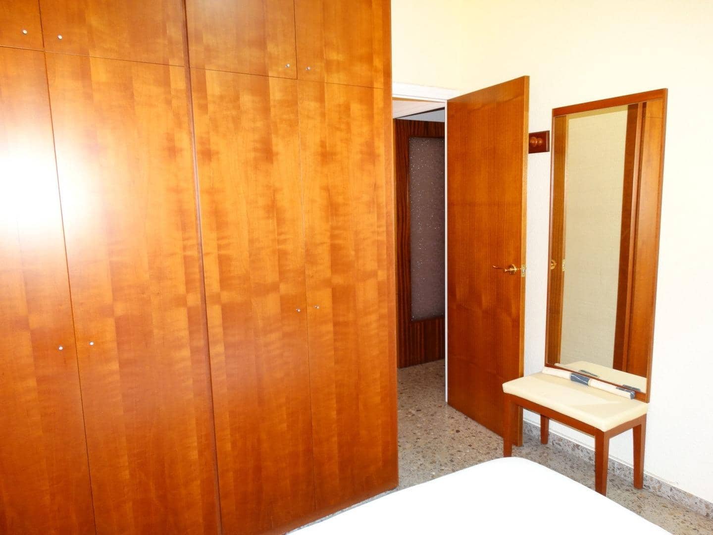 4 bedroom Townhouse for sale in Amposta with garage - € 117,000 (Ref: 9482171)