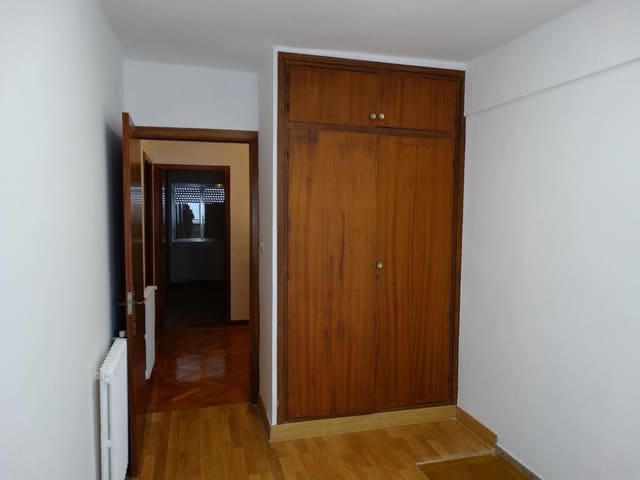 6 chambre Penthouse à vendre à Tortosa - 198 000 € (Ref: 9645179)