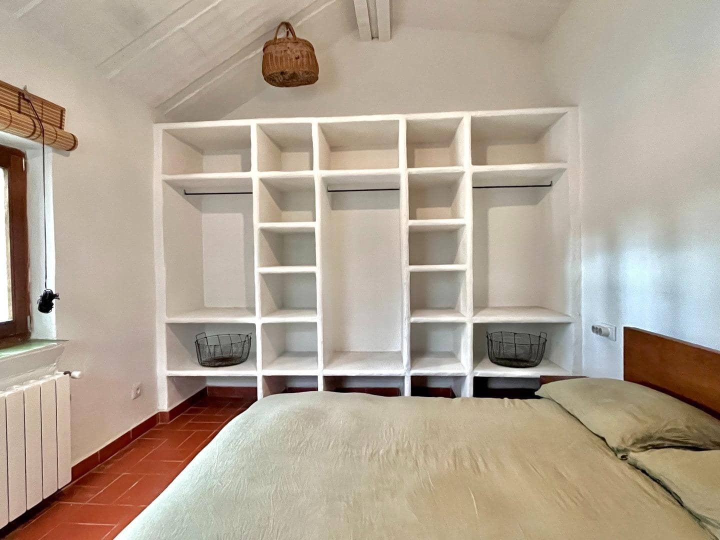 2 bedroom Finca/Country House for sale in Godall with garage - € 230,000 (Ref: 9712131)