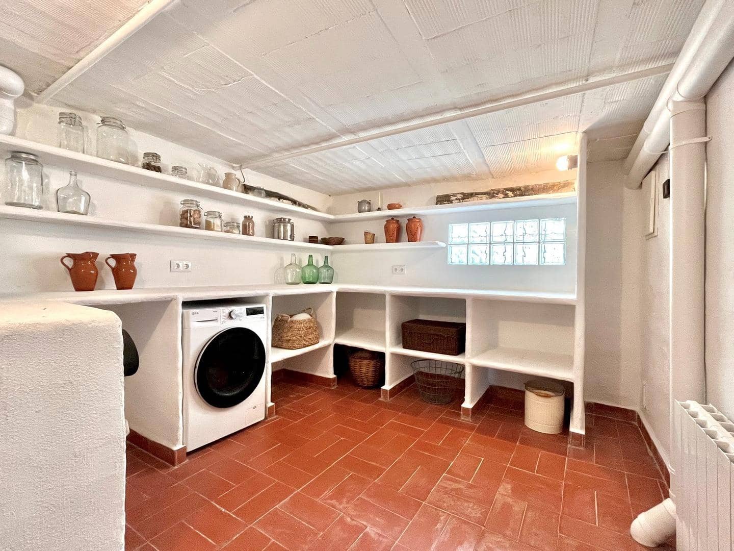 2 bedroom Finca/Country House for sale in Godall with garage - € 230,000 (Ref: 9712131)