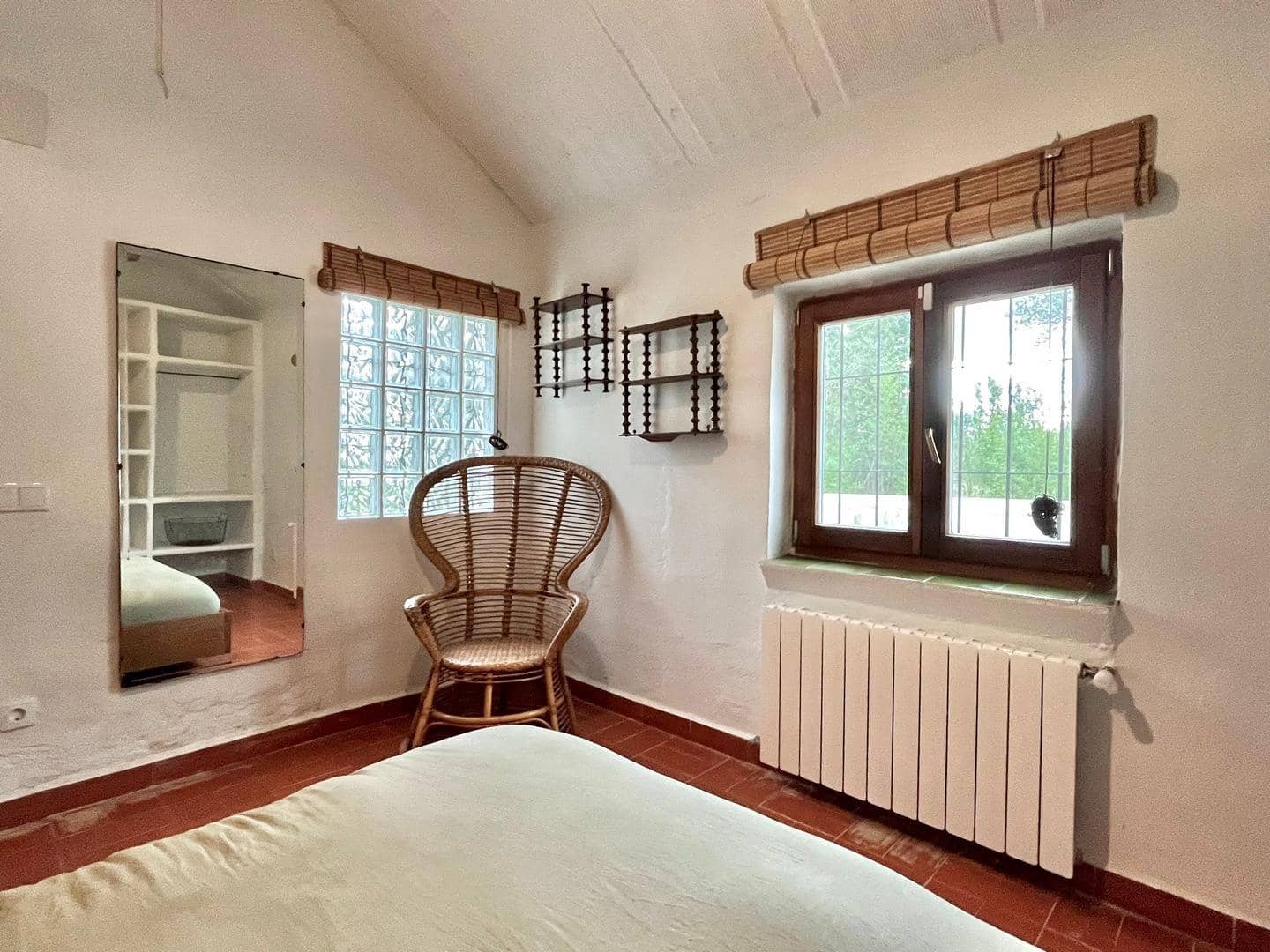 2 bedroom Finca/Country House for sale in Godall with garage - € 230,000 (Ref: 9712131)