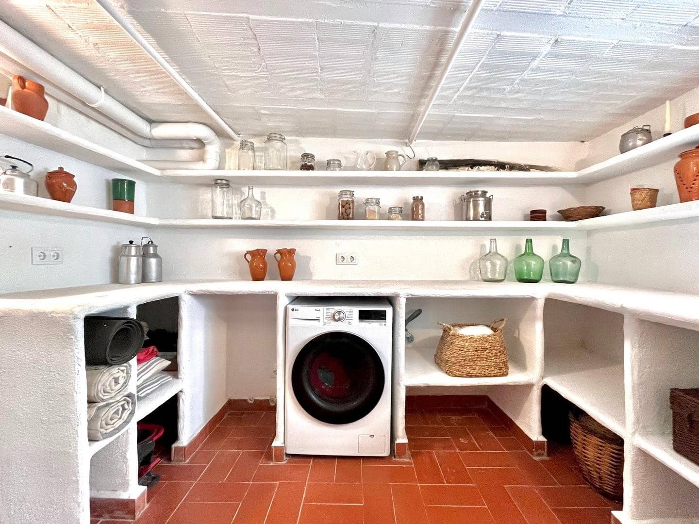 2 bedroom Finca/Country House for sale in Godall with garage - € 230,000 (Ref: 9712131)