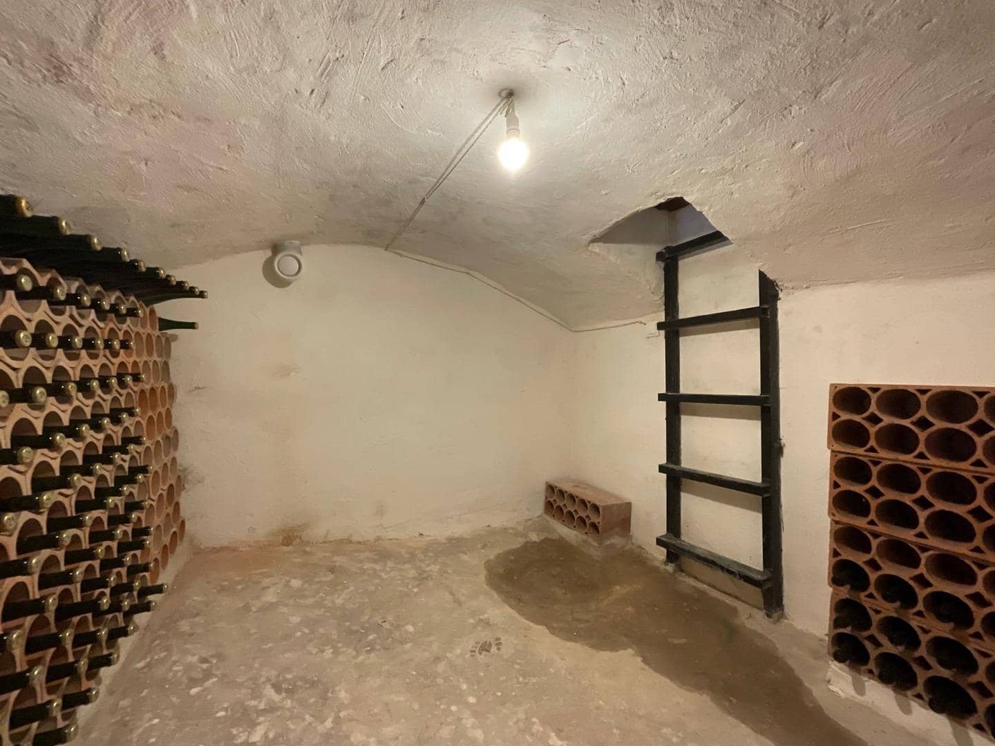 2 bedroom Finca/Country House for sale in Godall with garage - € 230,000 (Ref: 9712131)