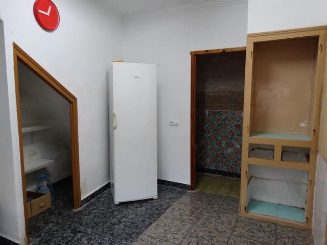 4 bedroom Business for sale in Sant Jaume d'Enveja - € 74,000 (Ref: 9720126)