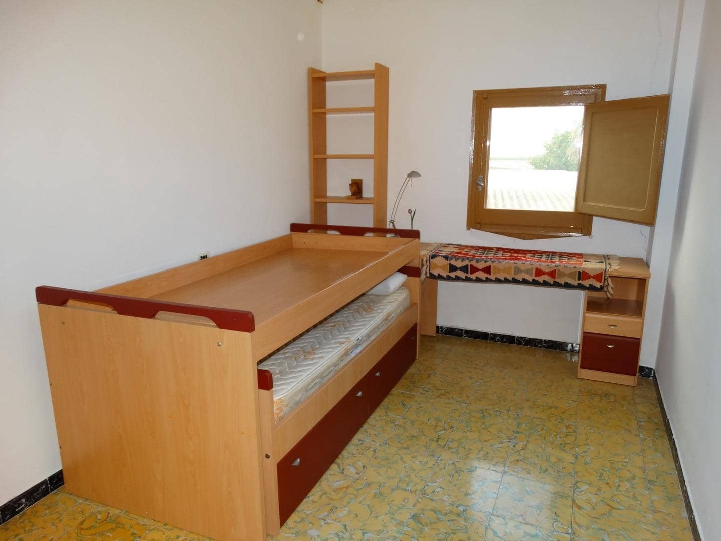 4 bedroom Business for sale in Sant Jaume d'Enveja - € 74,000 (Ref: 9720126)