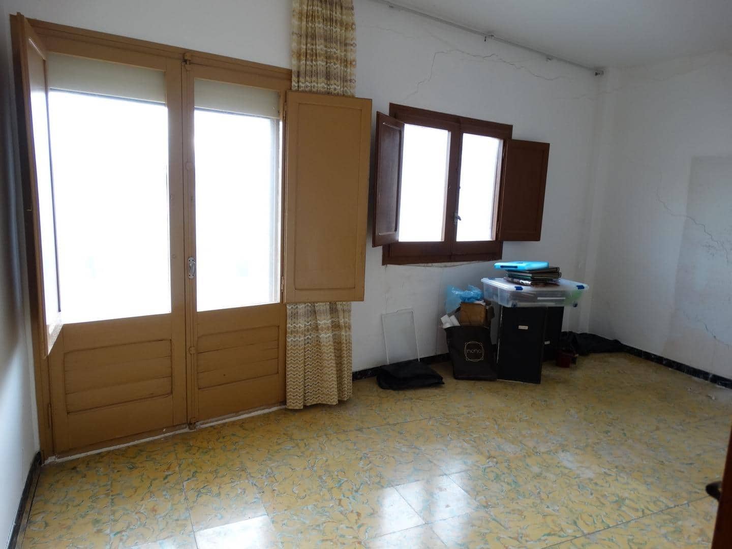 4 bedroom Business for sale in Sant Jaume d'Enveja - € 74,000 (Ref: 9720126)