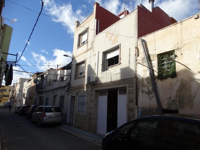 4 soverom Hus til salgs i Amposta - € 117 000 (Ref: 9738945)