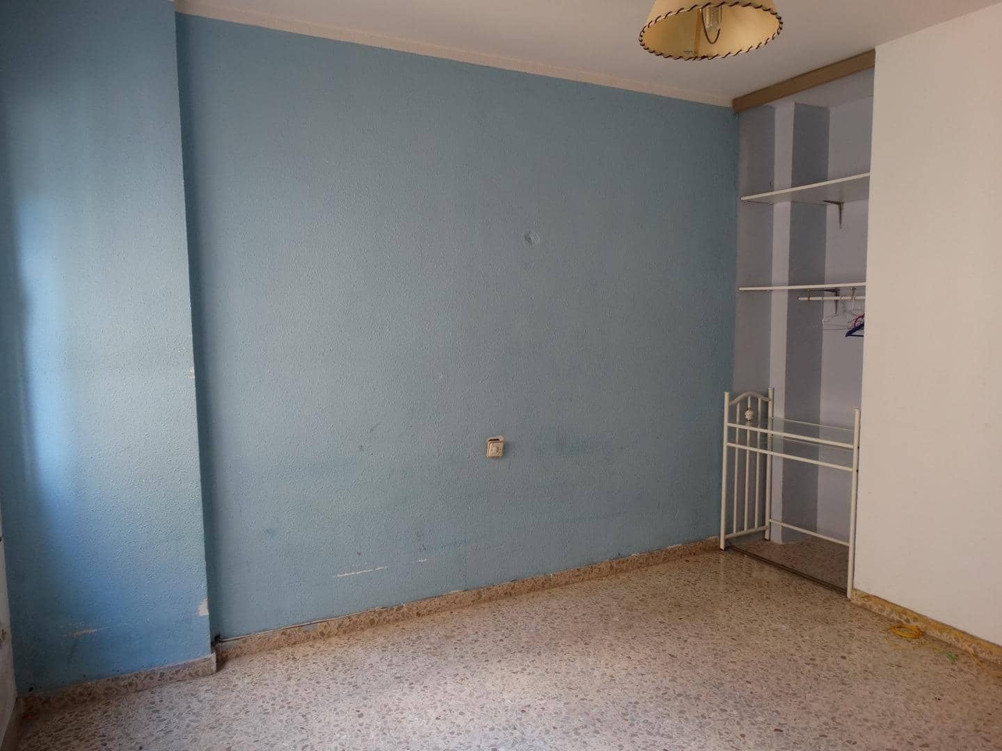 3 bedroom Flat for sale in Amposta - € 79,000 (Ref: 9812273)