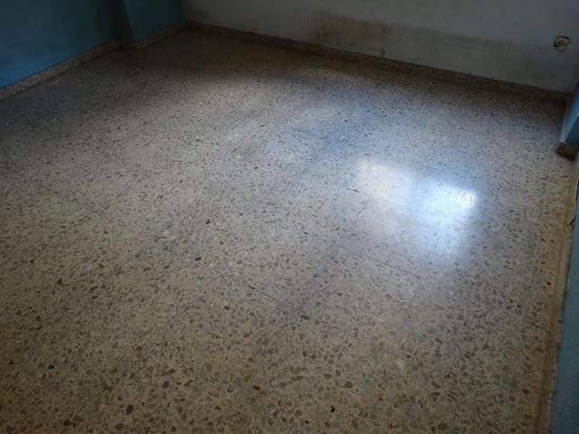 3 bedroom Flat for sale in Amposta - € 79,000 (Ref: 9812273)