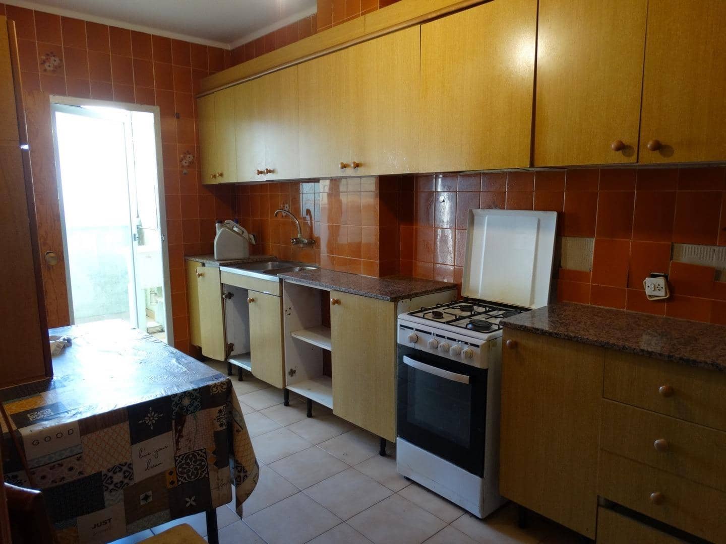 3 bedroom Flat for sale in Amposta - € 79,000 (Ref: 9812273)