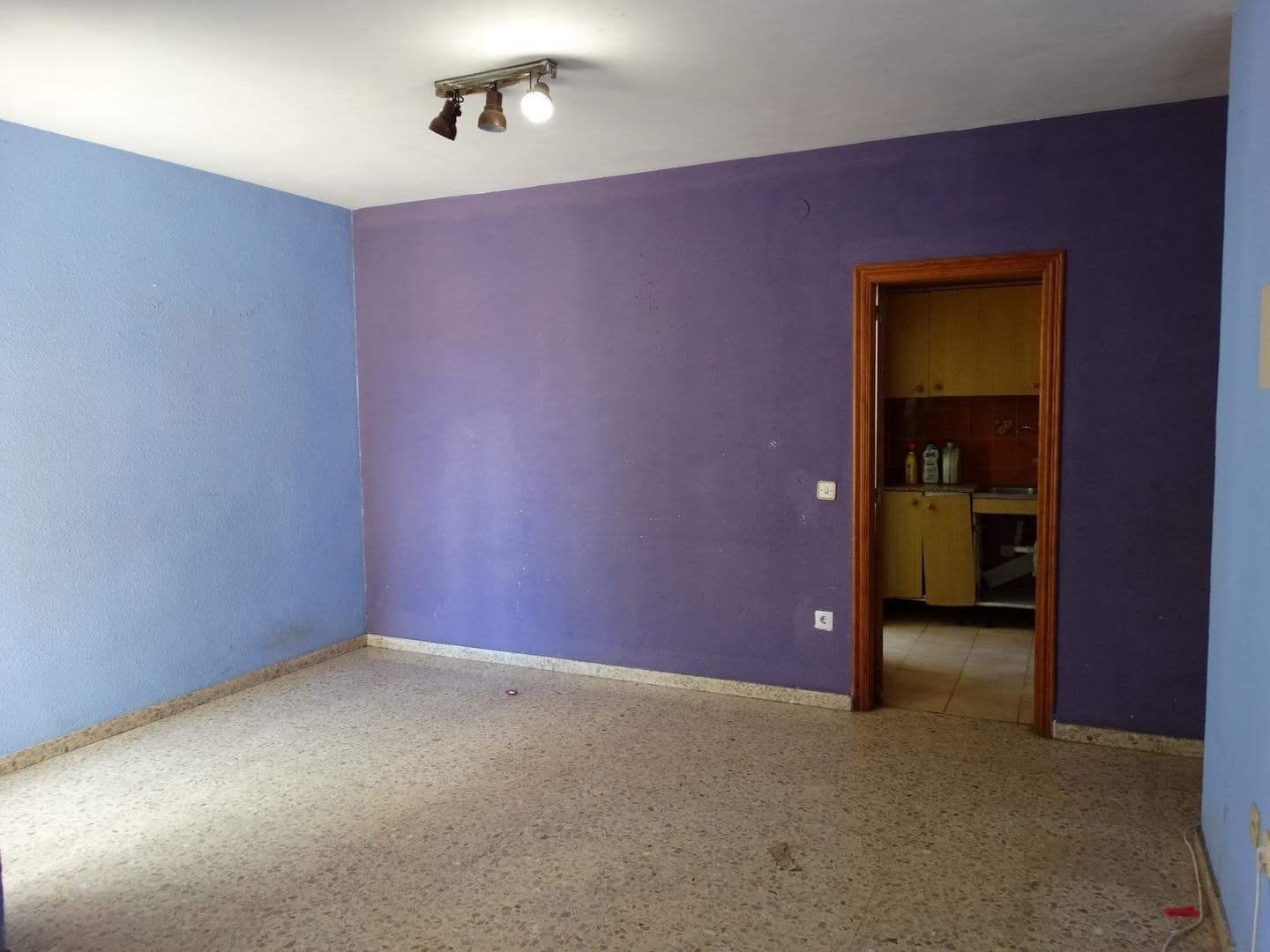 3 bedroom Flat for sale in Amposta - € 79,000 (Ref: 9812273)