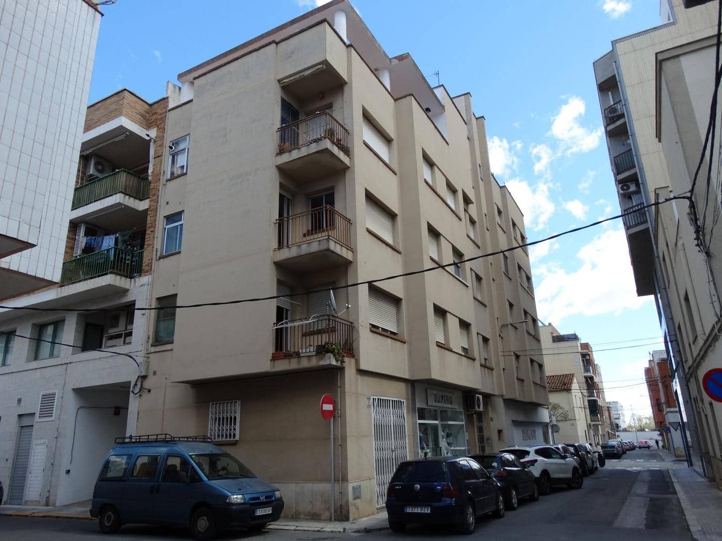 3 bedroom Flat for sale in Amposta - € 79,000 (Ref: 9812273)