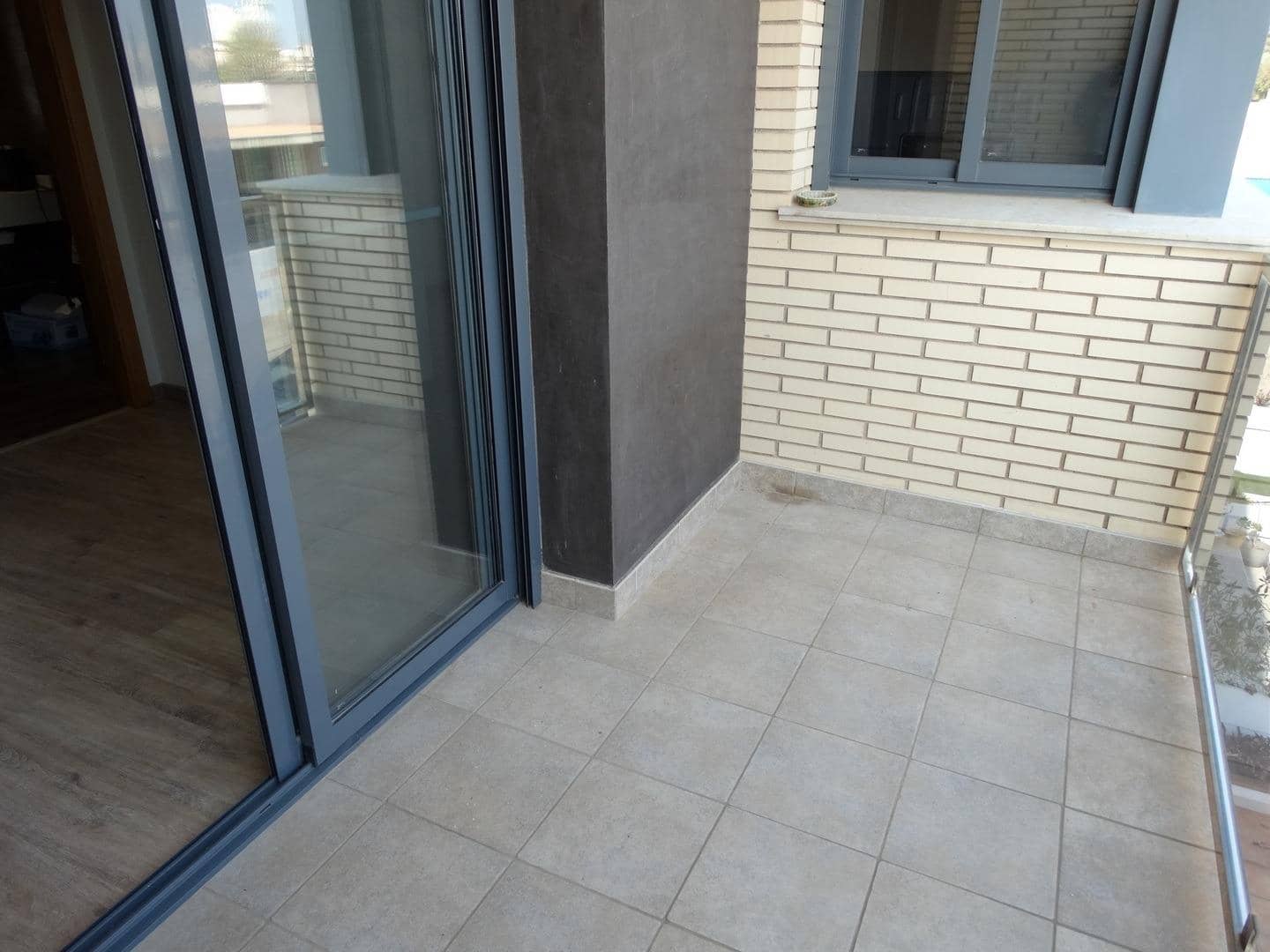4 slaapkamer Rijtjeshuis te koop in L'Aldea met garage - € 260.000 (Ref: 9975567)