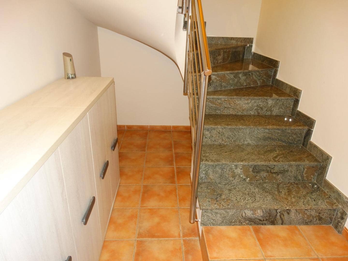 4 slaapkamer Rijtjeshuis te koop in L'Aldea met garage - € 260.000 (Ref: 9975567)