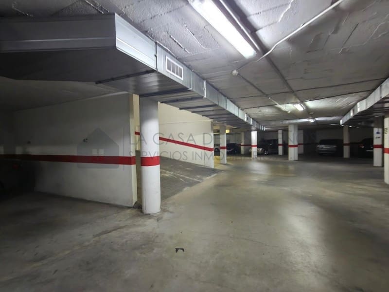 4 slaapkamer Flat te koop in Sax - € 137.000 (Ref: 10005272)