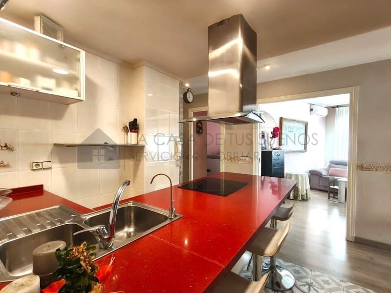 4 slaapkamer Flat te koop in Sax - € 137.000 (Ref: 10005272)