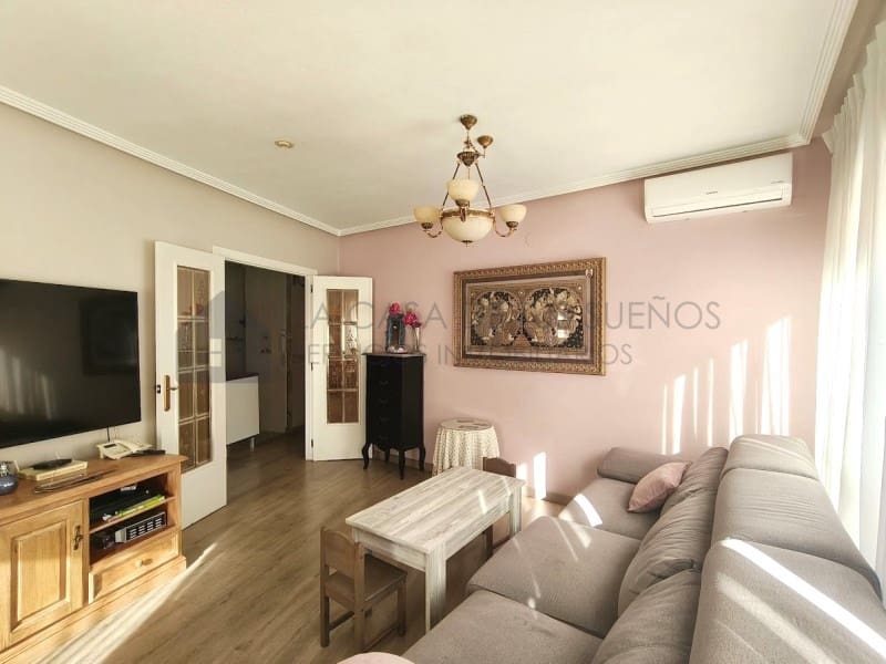 4 slaapkamer Flat te koop in Sax - € 137.000 (Ref: 10005272)