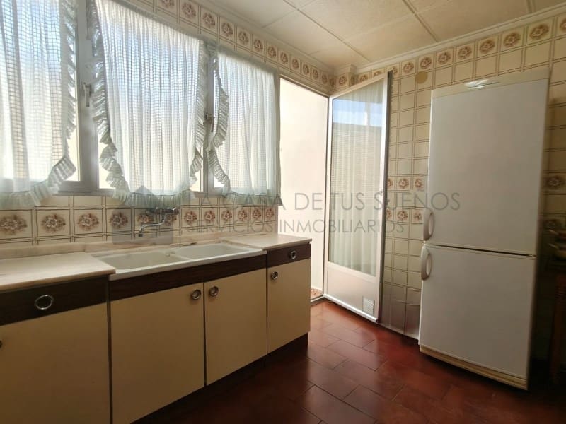 4 bedroom Flat for sale in Sax - € 91,700 (Ref: 10005273)