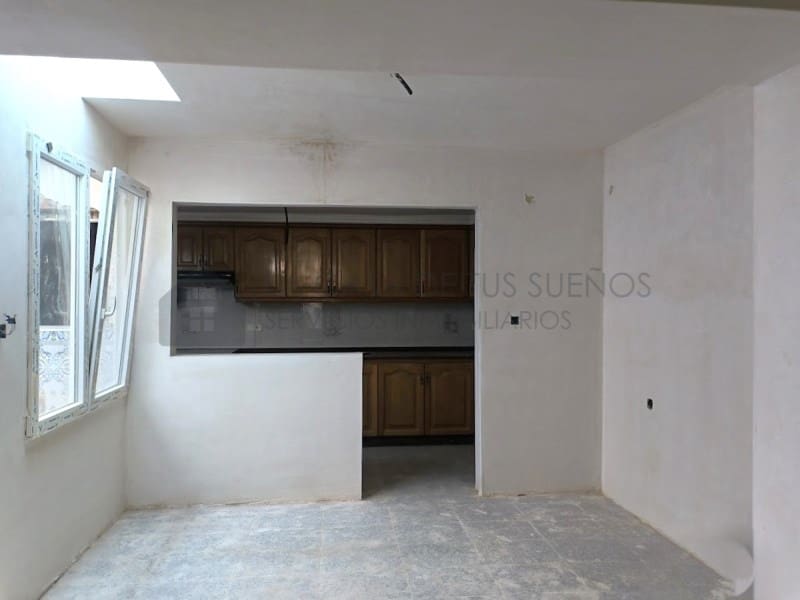3 Zimmer Haus zu verkaufen in Sax - 110.000 € (Ref: 10005274)