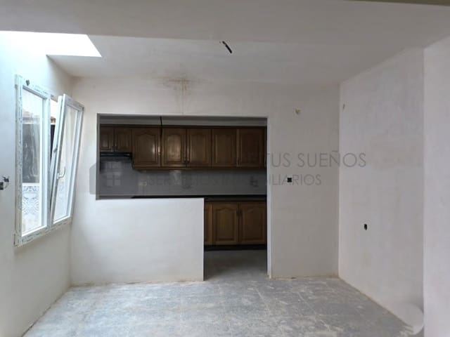 3 Zimmer Haus zu verkaufen in Sax - 110.000 € (Ref: 10005274)