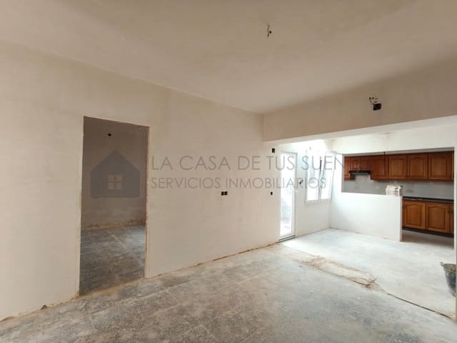 3 bedroom Townhouse for sale in Sax - € 110,000 (Ref: 10005274)